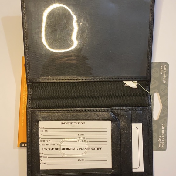Louis N Clark RFID datablock leather passport wallet - Picture 4 of 5